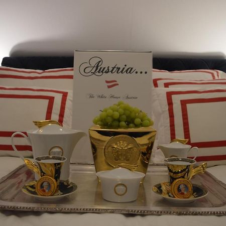 The White House Austria Apartman Lind ob Velden Kültér fotó