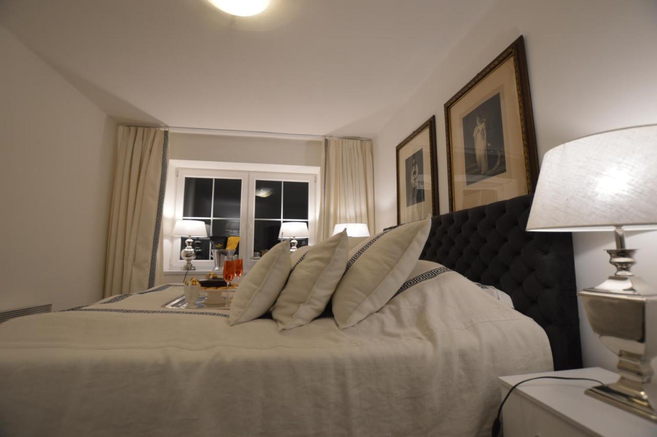 The White House Austria Apartman Lind ob Velden Kültér fotó