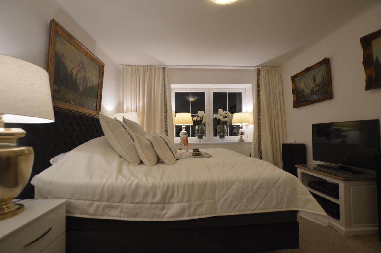 The White House Austria Apartman Lind ob Velden Kültér fotó